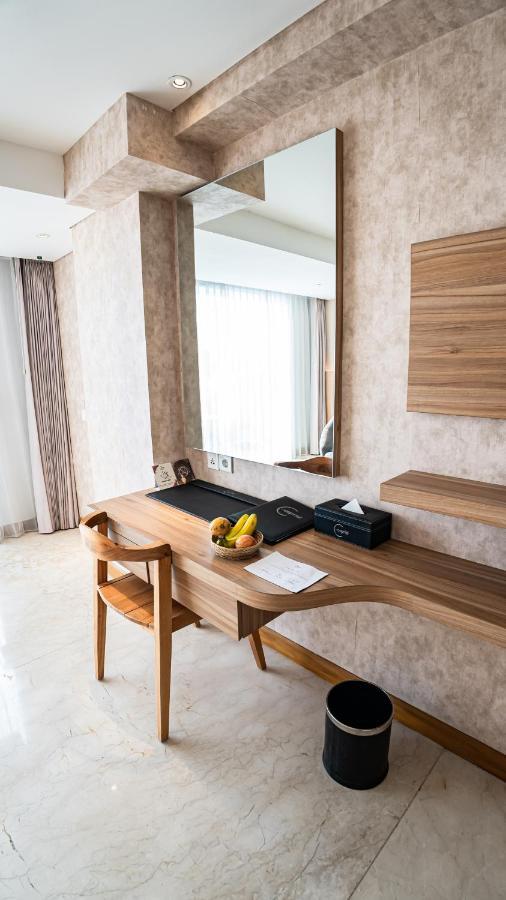 The Capital Hotel And Resort Seminyak Dış mekan fotoğraf